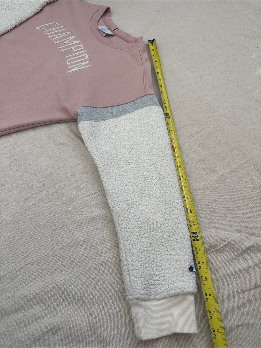 Champion Heritage Sherpa Sleeve Block Logo Crewneck Sweatshirt Pink Medium - Picture 6 of 8